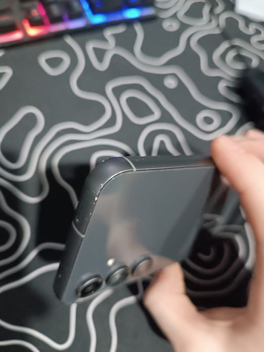 Samsung Galaxy s23 FE 256/8