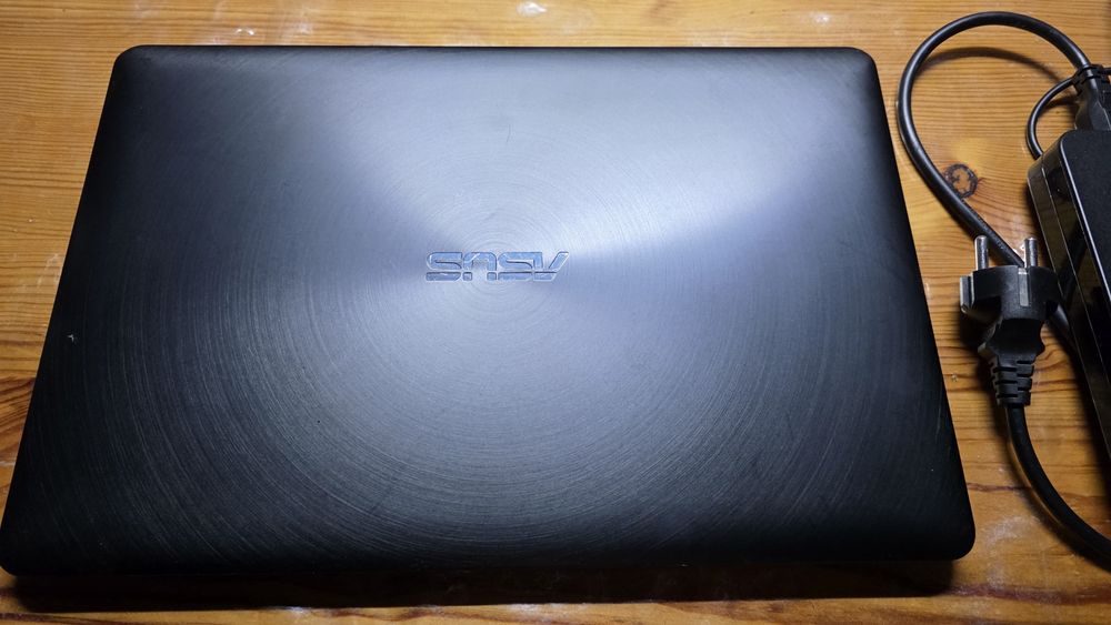 Ноутбук Zenbook Pro Asus UX550V