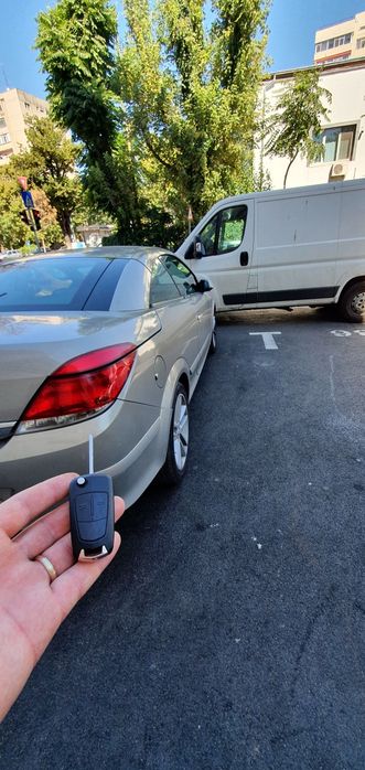 Programare chei, Reparatii contacte auto, Deblocare auto service mobil