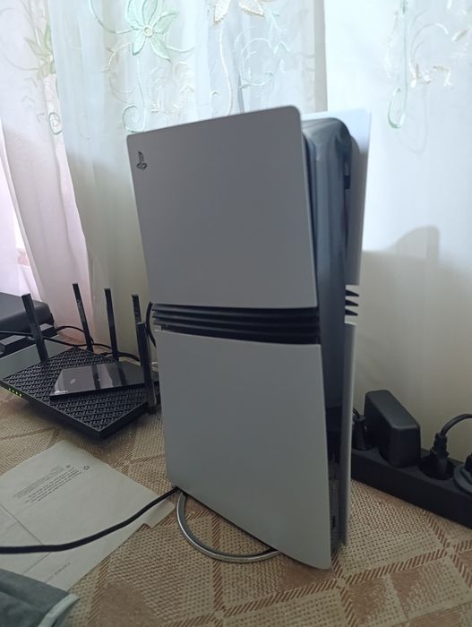 Ps5 pro America region CFI 7019