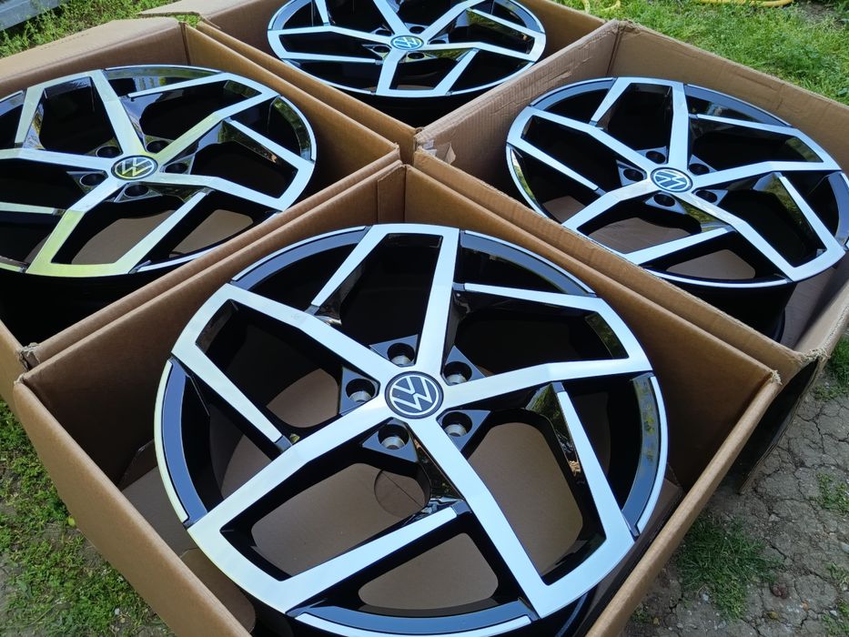 Джанти VW GTI 18" 5х112 Фолксваген Голф Пасат 5x112