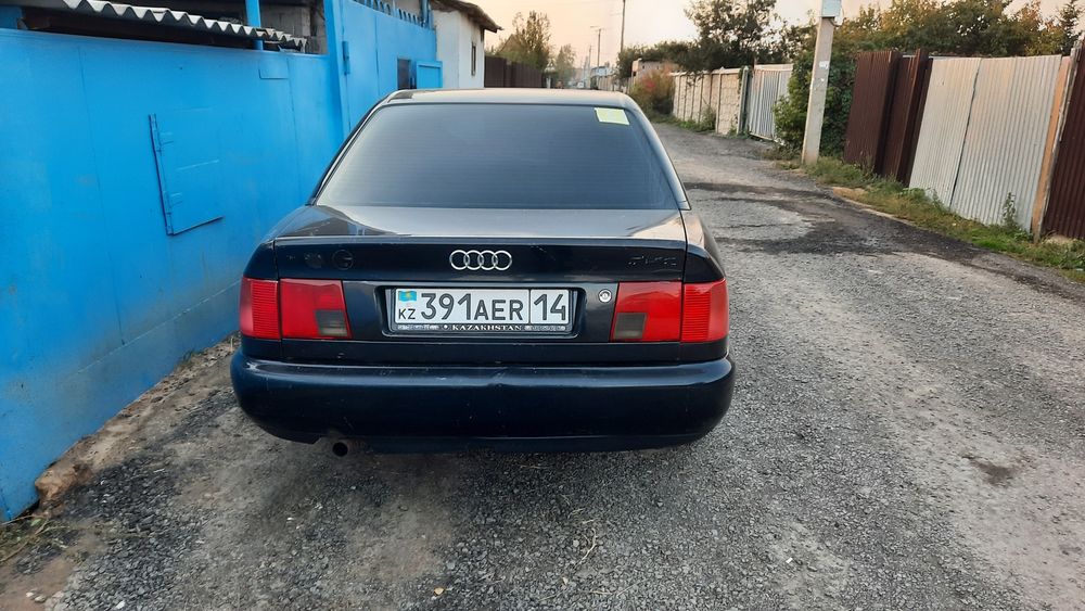 Продам машину ауди