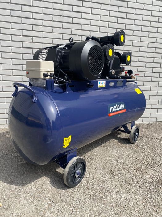 Компрессор 200 л