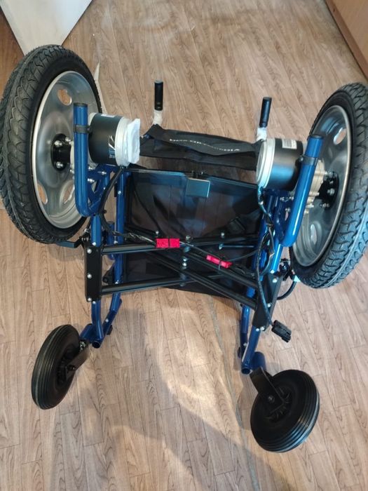 Инвалидная коляска