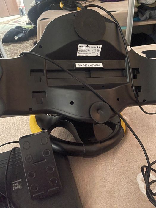 Volan cu pedale de xbox de este foarte bun volanu