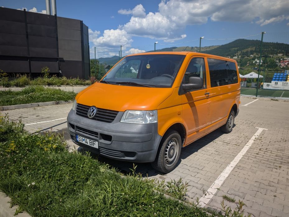 Microbuz Volkswagen t5 8+1