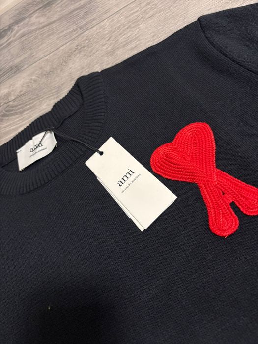 Pulover AMI - Cod QR - Calitate Premium