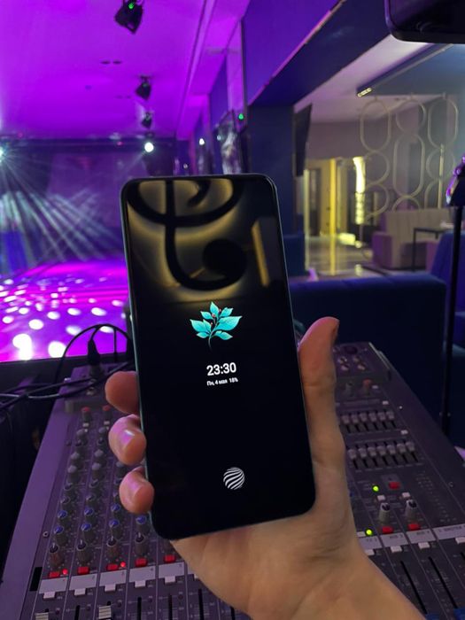 Vivo V25 16/256 обмен