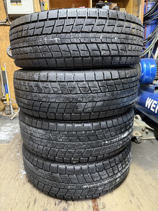 Продам шины Dunlop 265/70/17