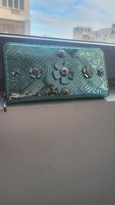 Протмоне Love Moschino оригинално