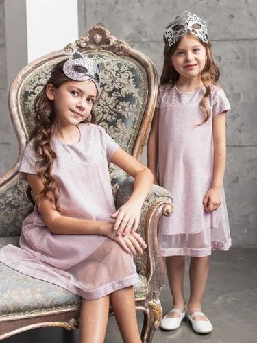 Платье нарядное 36