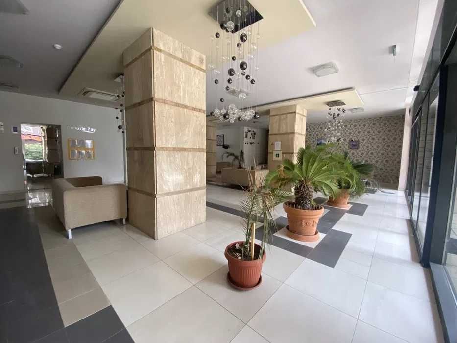 Дава се под наем Тристаен апартамент в Поморие - 100 кв.м за 100 € - Снимка #12