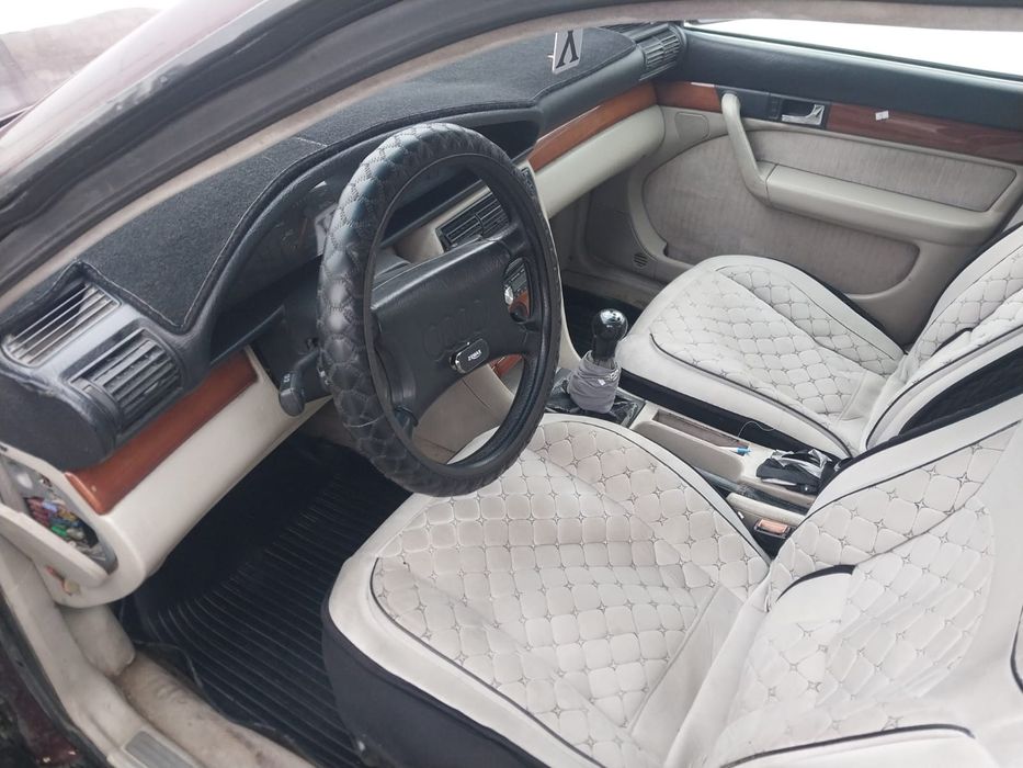 Осы Ауди с4 сатылады