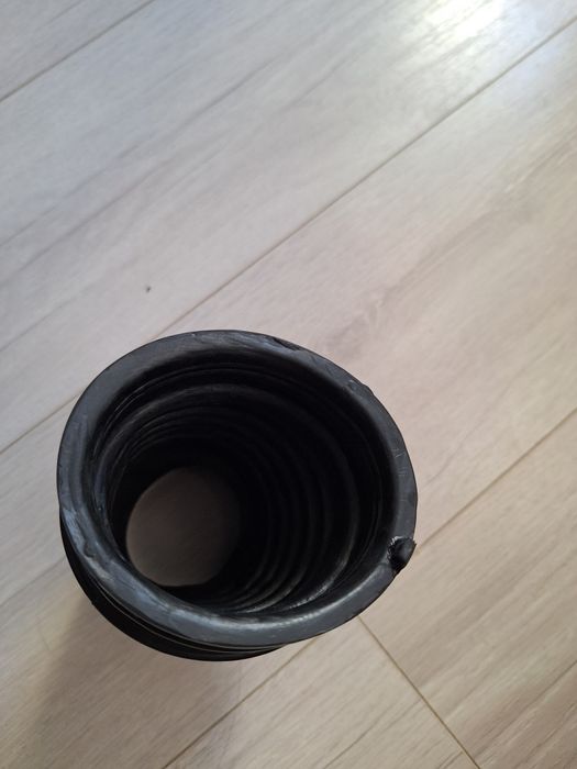 N 106В Въздуховод 17228-5LA-A00 за CRV 4. 2.4 кубика