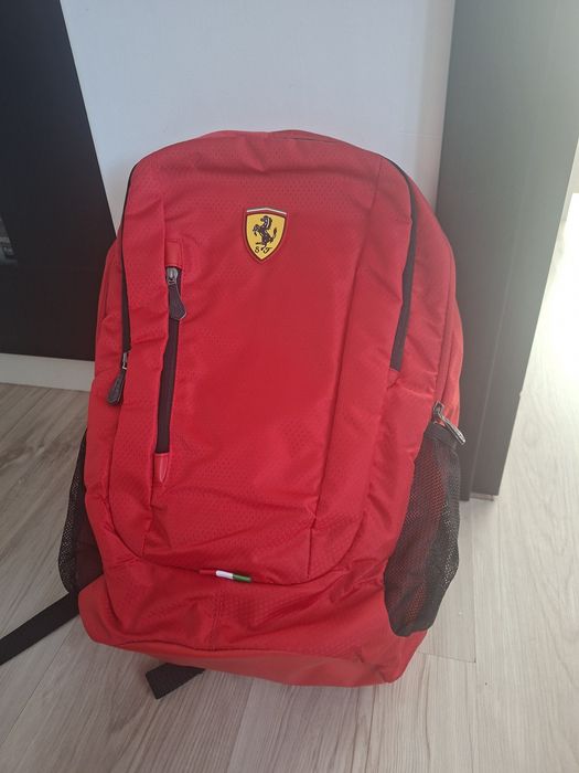 Ученическа раница Scuderia Ferrari Official