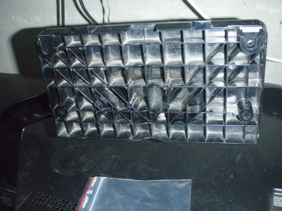 Picior MAZ637089 pentru LG 42La620 42Ln575 42Ln578 42La6200, etc...