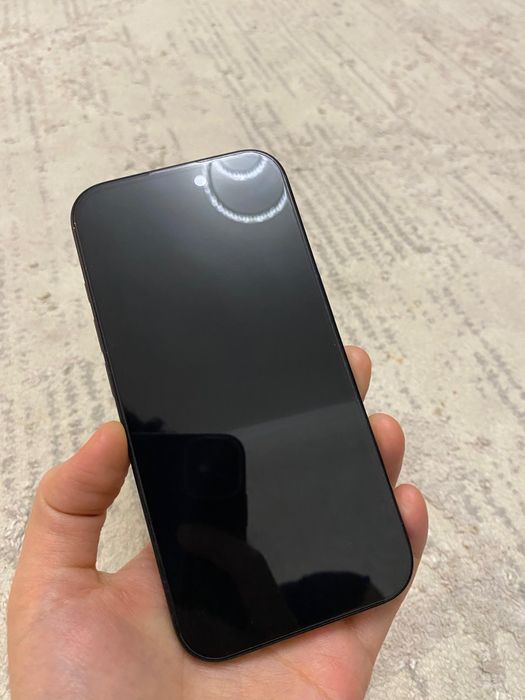 Продам IPhone 16