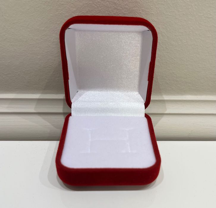 Коробочка ювелирная