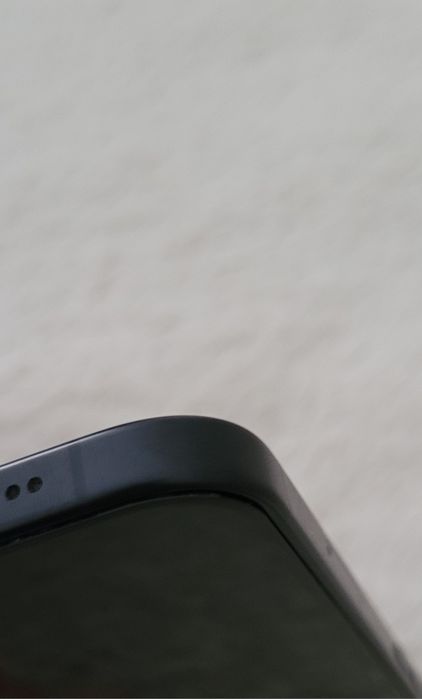 Айфон 16 черный идеальный