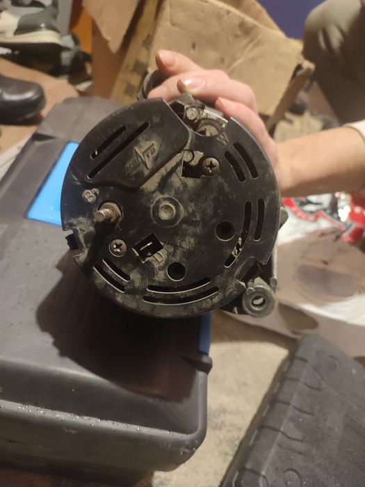 Продам генератор от ваз 2114