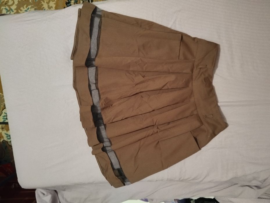 Продам женскую юбку