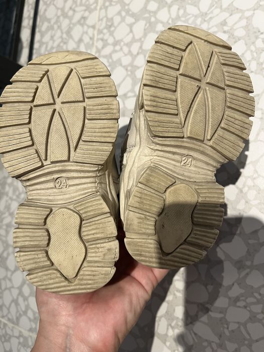 Продам детские сапожки 24 р