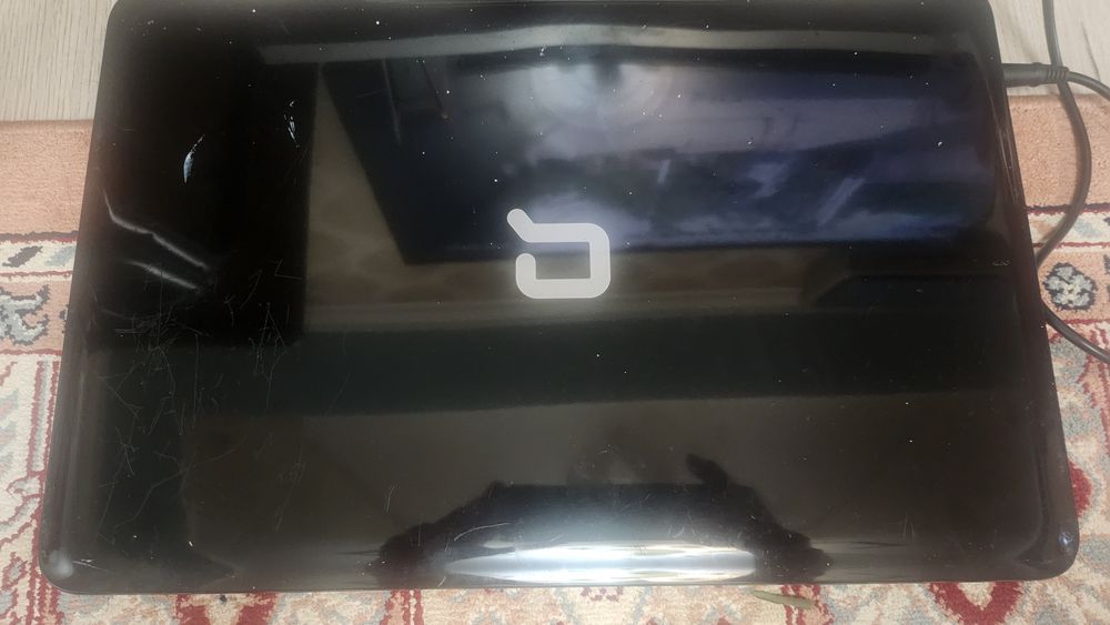 Продам дешево ноутбук