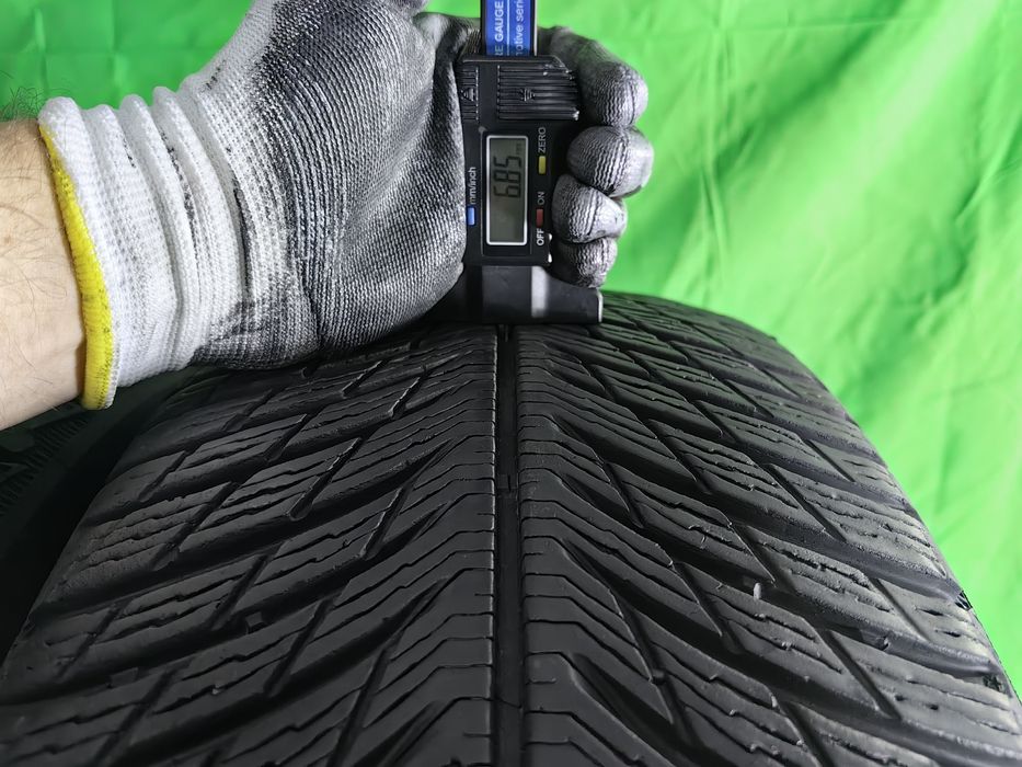 235/65R17 Michelin 6,8-6,5mm 2021 stare foarte bună fără defecte