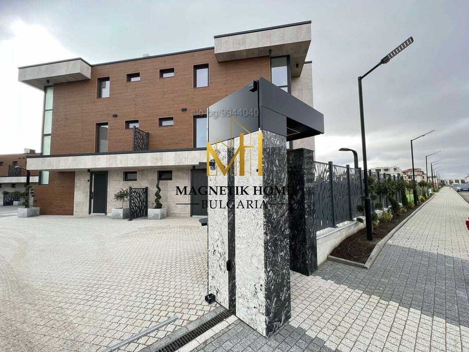 Дава се под наем Тристаен апартамент в Бургас, Сарафово - 125 кв.м за 1275 € - Снимка #2