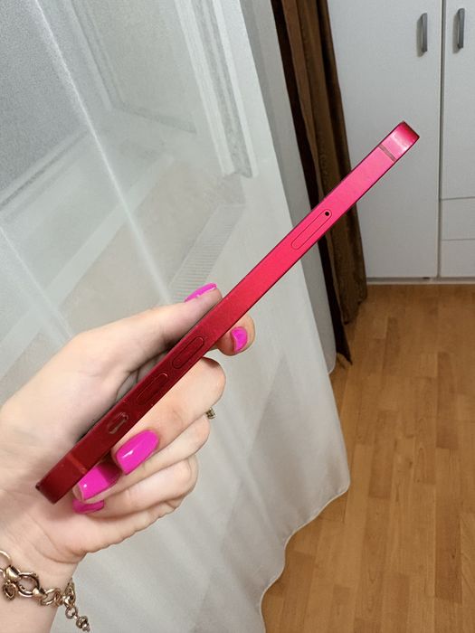 Iphone 14 plus rosu