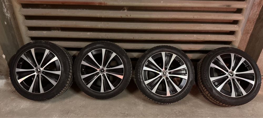 Jante Mercedes E Class originale, cu cauciucuri de iarna Pirelli  W213