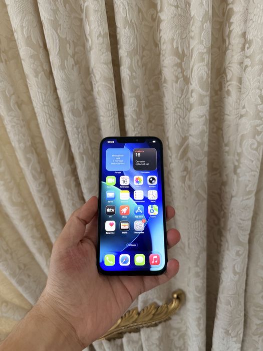 iPhone 12 Pro Max 256Gb - В хорошем состоянии