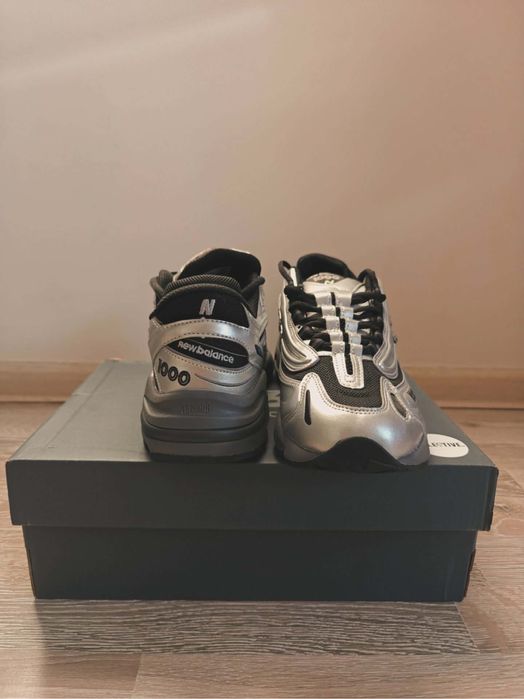 New Balance 1000