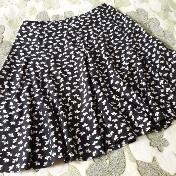 Нови -Пола и Блузка