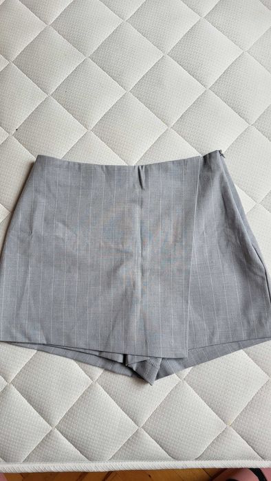 Нова пола-панталон