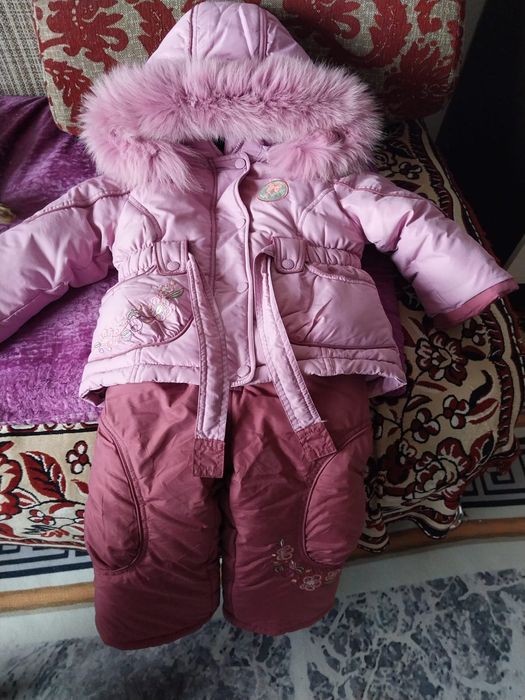 Продам зимний комплект детский