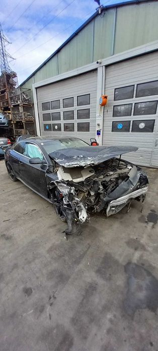 AUDI A5 AN 2010 Dezmembrez/Dezmembram