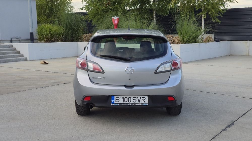 Mazda 3 ,benzina 1.6