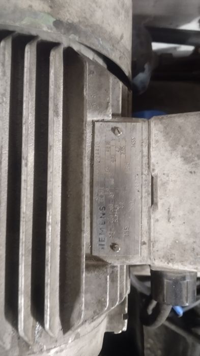 Продам компрессор