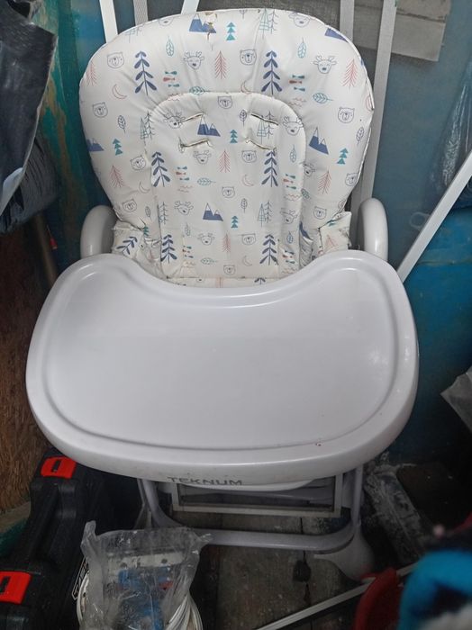 Продам детский стол