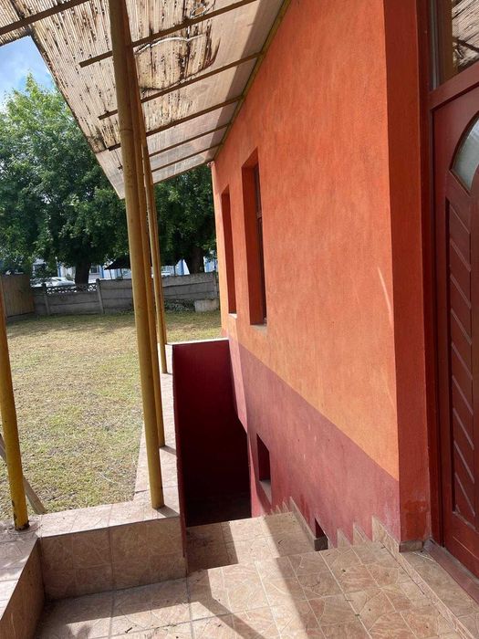 Inchiriere Casa+curte, 3 cam, str. Doaga, pretabil firma