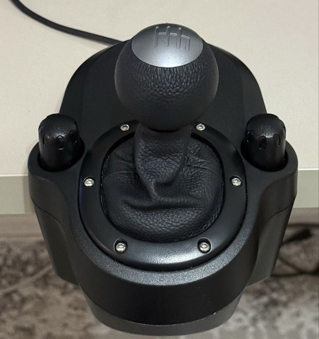 Logitech G29 + КПП полный комплект