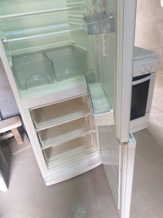 Срочно продается холодильник