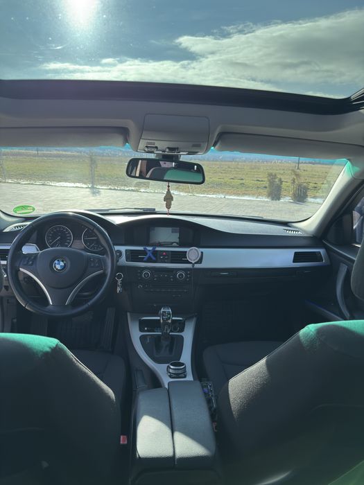 Vând BMW Seria 3 E91 LCI