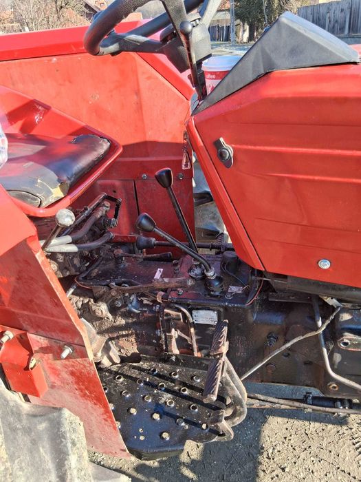 vand urgent tractor U445