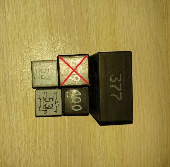 Продавам части за Голф 4 и Passat B5