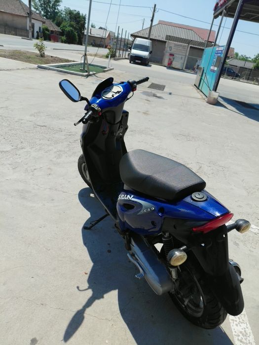 Scuter SPIN 50cc