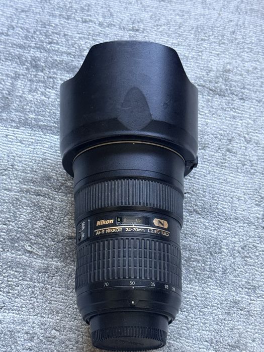 Nikon AF-S NIKKOR 24–70mm f/2.8G ED