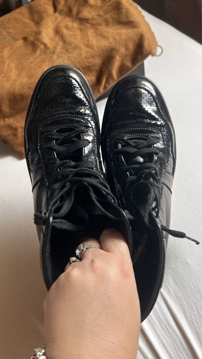 Adidasi Gucci piele lacuita marime 37