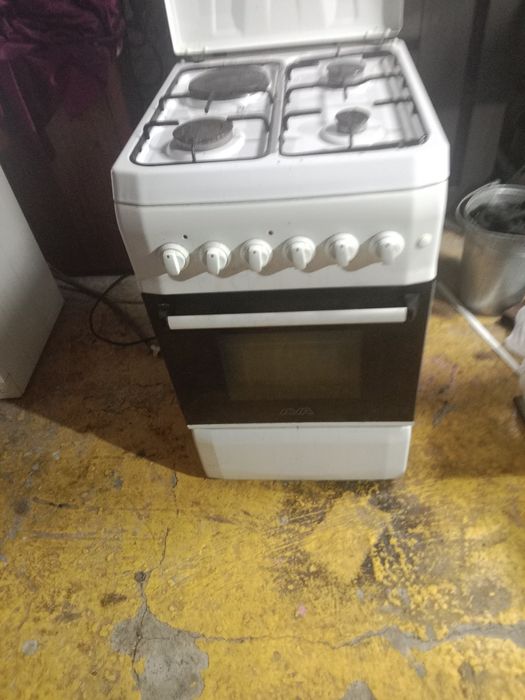 Продается газ плита